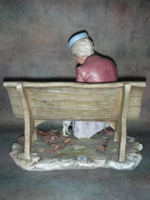 Статуэтка. Фарфор. Скамья доброты. Capodimonte. Италия