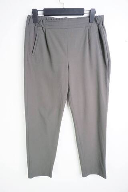 Брюки LC Waikiki практичные, маркировка 36, визуально на 42 размер