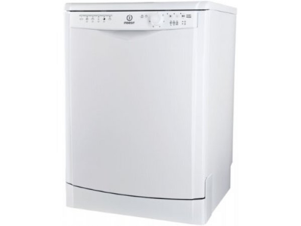 Посудомоечная машина Indesit DFG 26B10
