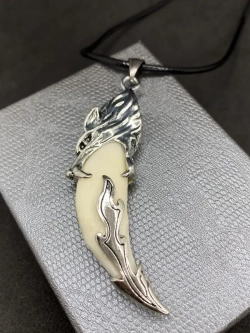 Кулон оберег амулет Настоящий Волчий Клык Зуб Волка талисман