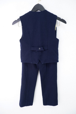 Костюм-двойка практичный на 9 лет