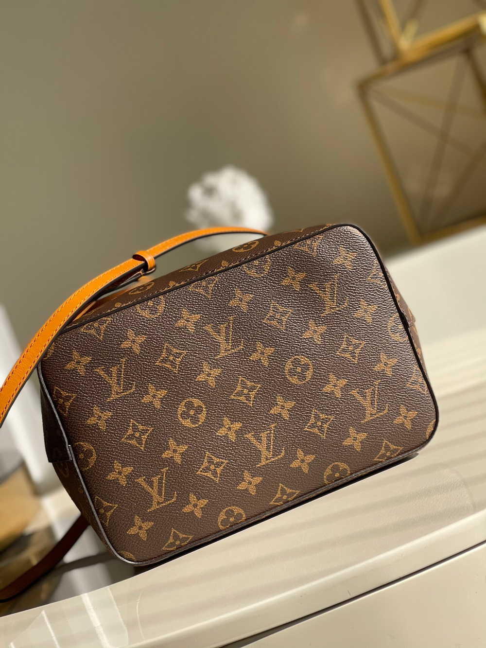 Louis Vuitton NeoNoe MM