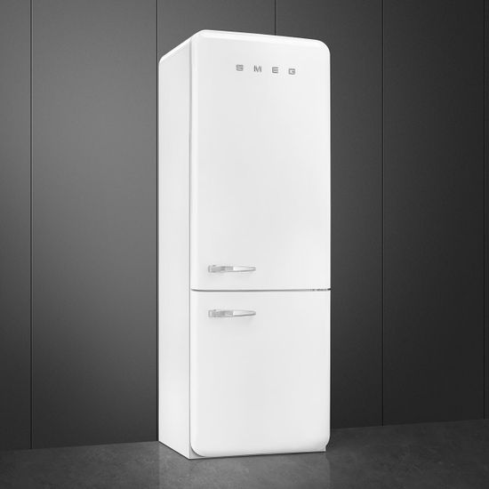 Холодильник Smeg FAB38RWH