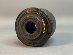 Canon 1100D kit 18-55mm 3.5-5.6 IS II 10.000 кадров