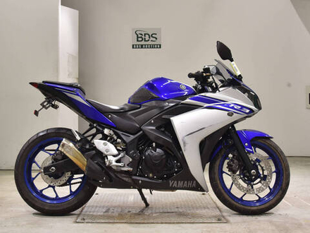 Yamaha YZF-R3 , 2016