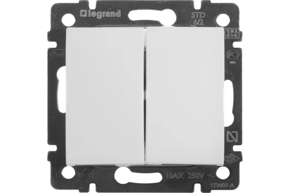Выключатель Legrand Valena 2 клавиши проходной белый 06960