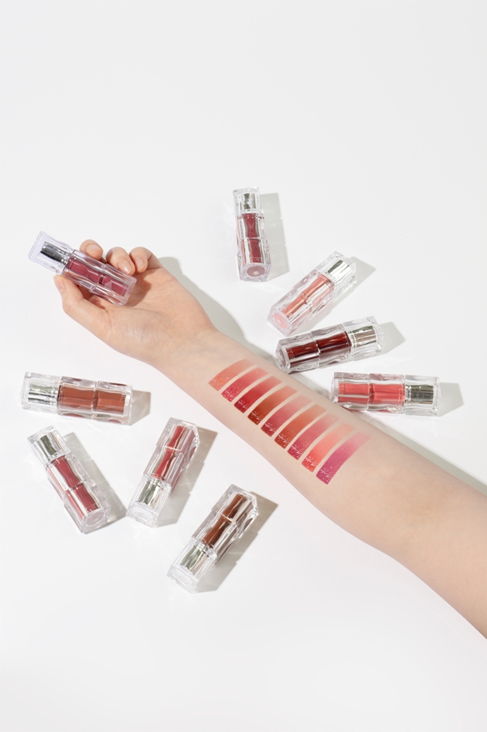 TIRTIR Waterism Glow Tint - Длительный блеск для губ с увлажняющим действием оттенок 07 Cassic Plum (Waterism Original), 4 g