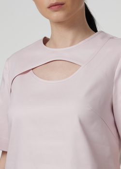 Туника с фигурным вырезом