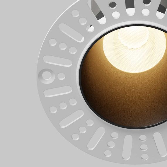 Встраиваемый светильник Maytoni Technical Downlight Dip DL120-10W-3K-TRS-B