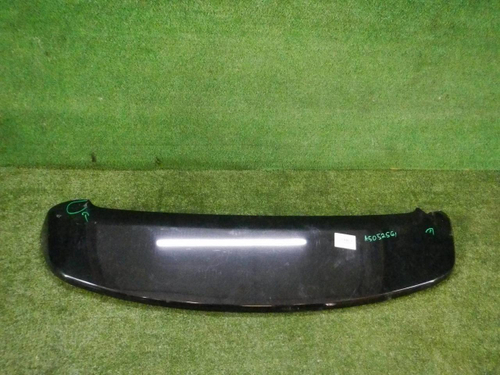 Спойлер крышки багажника Toyota Land Cruiser 200 (2012-2021)