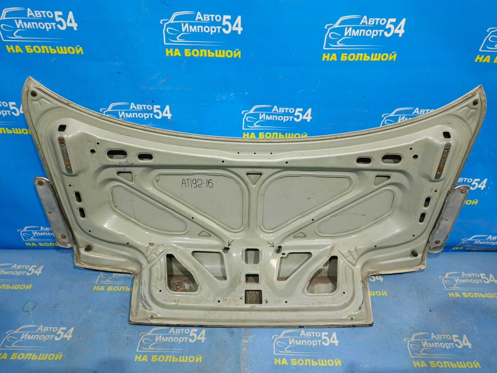 Крышка багажника TOYOTA CARINA 1993
