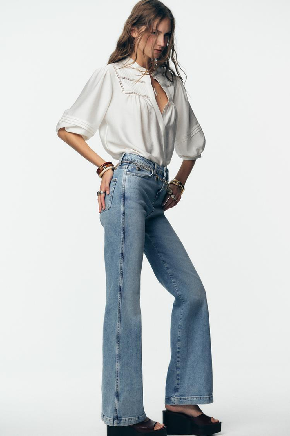 ZARA БЛУЗА ИЗ КРЕПА С ЗАЩИПАМИ, ЭКРЮ