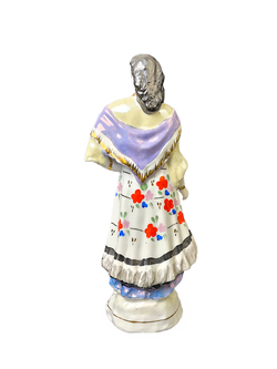 Фарфоровая статуэтка "Цыганка Земфира" Дулево