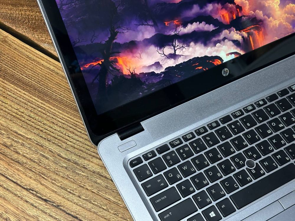 15.6" Ноутбук HP EliteBook 850 G3 Touch (1920x1080, Intel Core i5-6300U, RAM 8ГБ, SSD 256ГБ, Intel HD Graphics 620, Win 10 Pro)