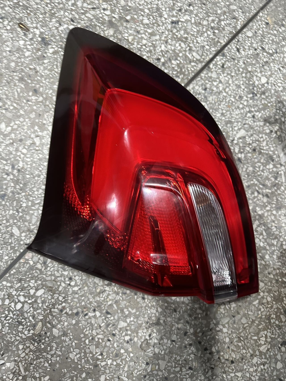 Задний фонарь (левый/правый) Honda Jade 2013-2016, оригинал