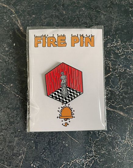 Значок металлический на одежду/Пин. Венера