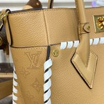 Louis Vuitton On My Side MM