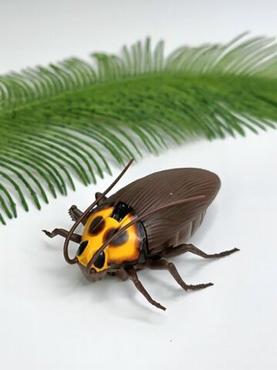 Жук на радиоуправлении (201984612)