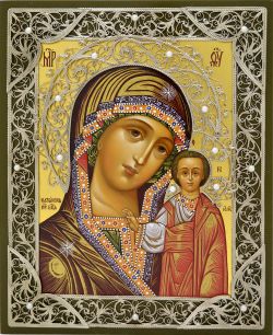 Казанская Божия Мать. Рукописная икона с серебряной филигранью.