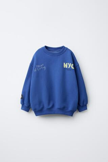 ZARA ТОЛСТОВКА С ВЫШИВКОЙ NYC, ЯРКО-СИНИЙ