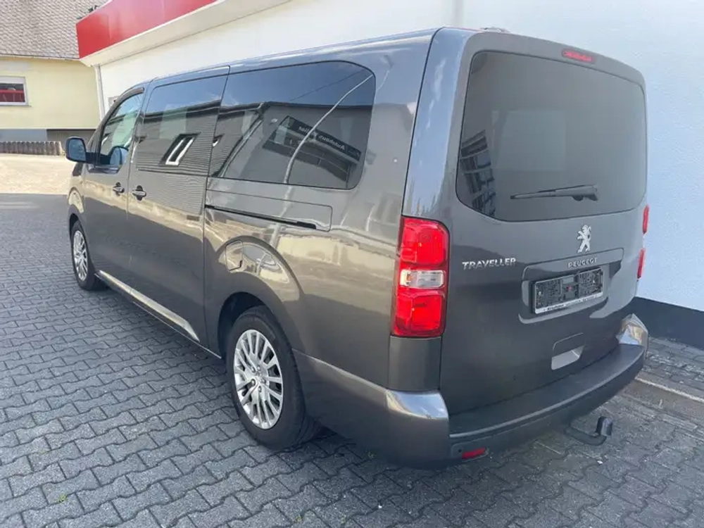 Peugeot Traveller Business L3