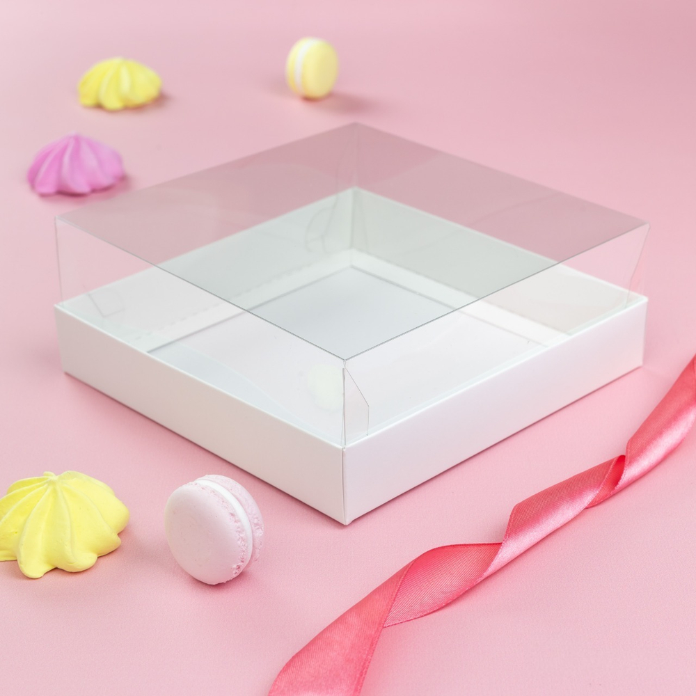 Коробка для пирожных с прозрачной крышкой 195*195*80 мм