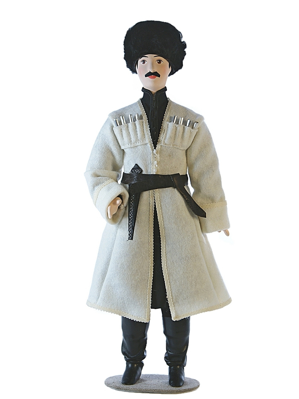 Кукла коллекционная в национальном костюме Ингуш