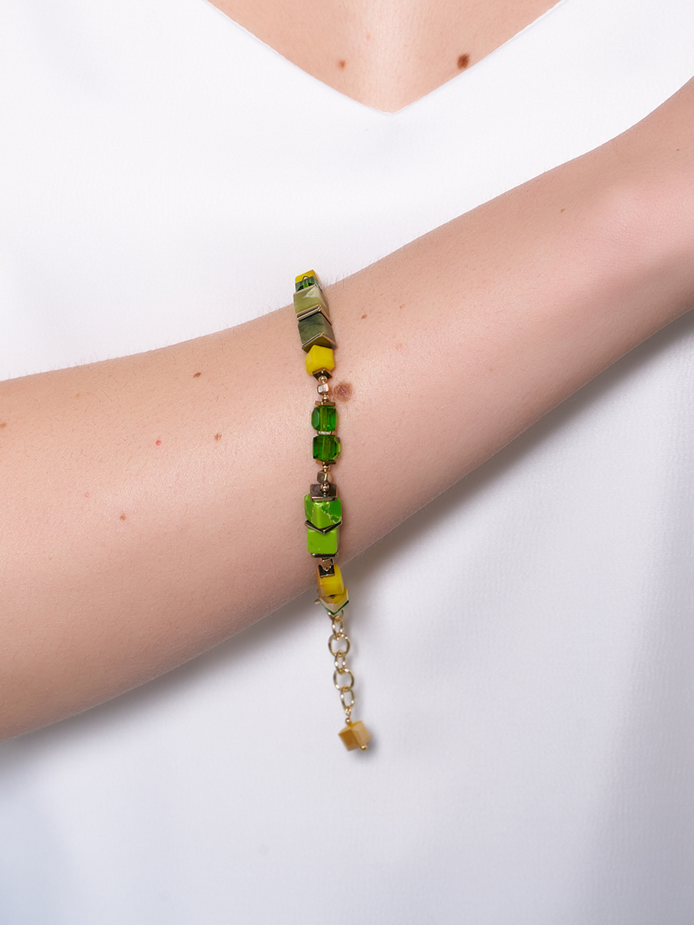 40082500 Браслет Роман с камнем