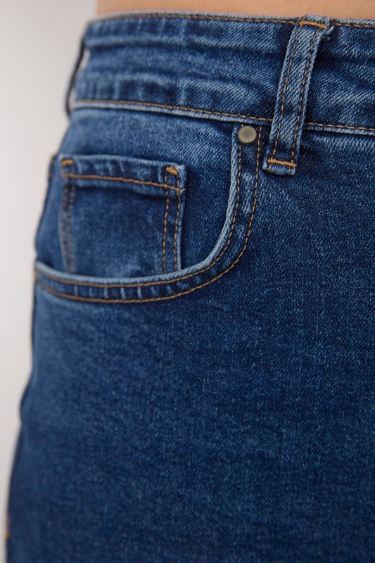 Джинсы straight fit с высокой посадкой, темно-синий