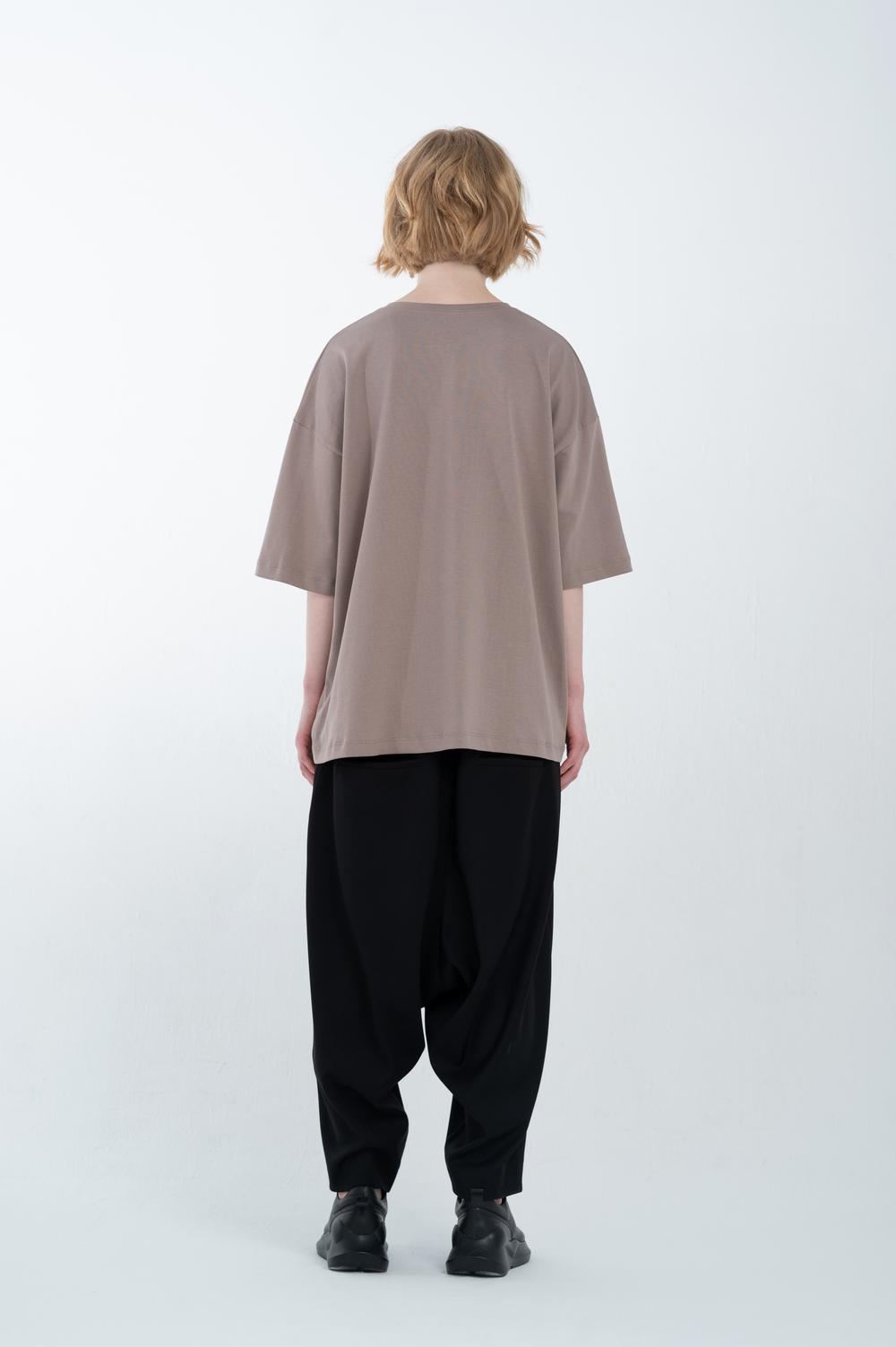 Футболка oversize из плотного трикотажа