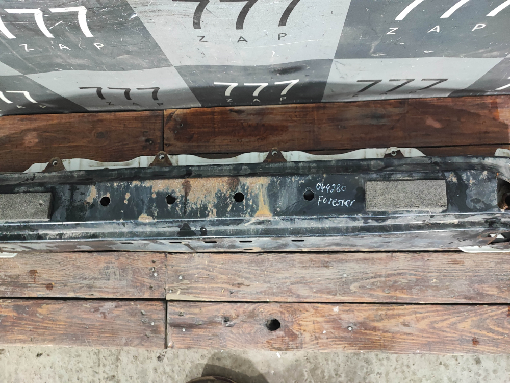 Усилитель переднего бампера Subaru Forester 4 12-19 Б/У Оригинал 57711SG0009P