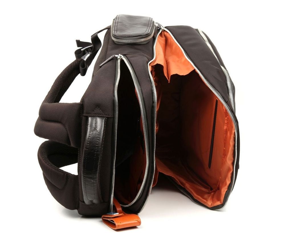 Рюкзак Piquadro Link коричневый кожа и ткань (CA1813LK/TM)