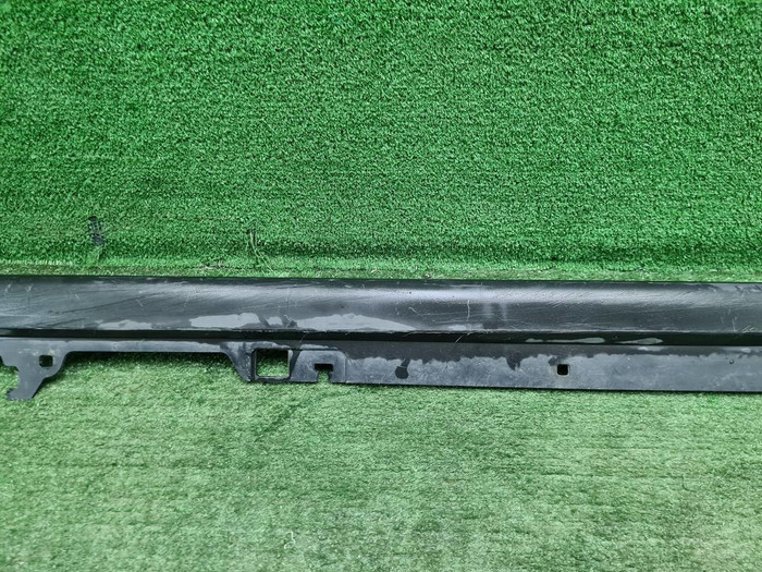 Накладка порога правая BMW 4er G26 (2020-н.в.)