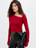 Брусничный лонгслив Джейн с асимметричным вырезом