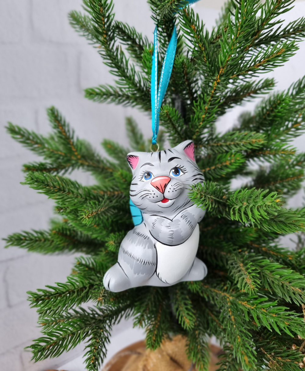 Котик с бантиком ёлочная игрушка из фарфора