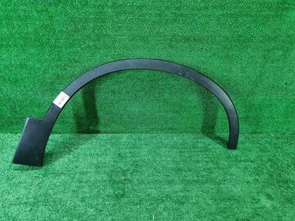 Расширитель передний правый Volvo XC40 (2017-н.в.)