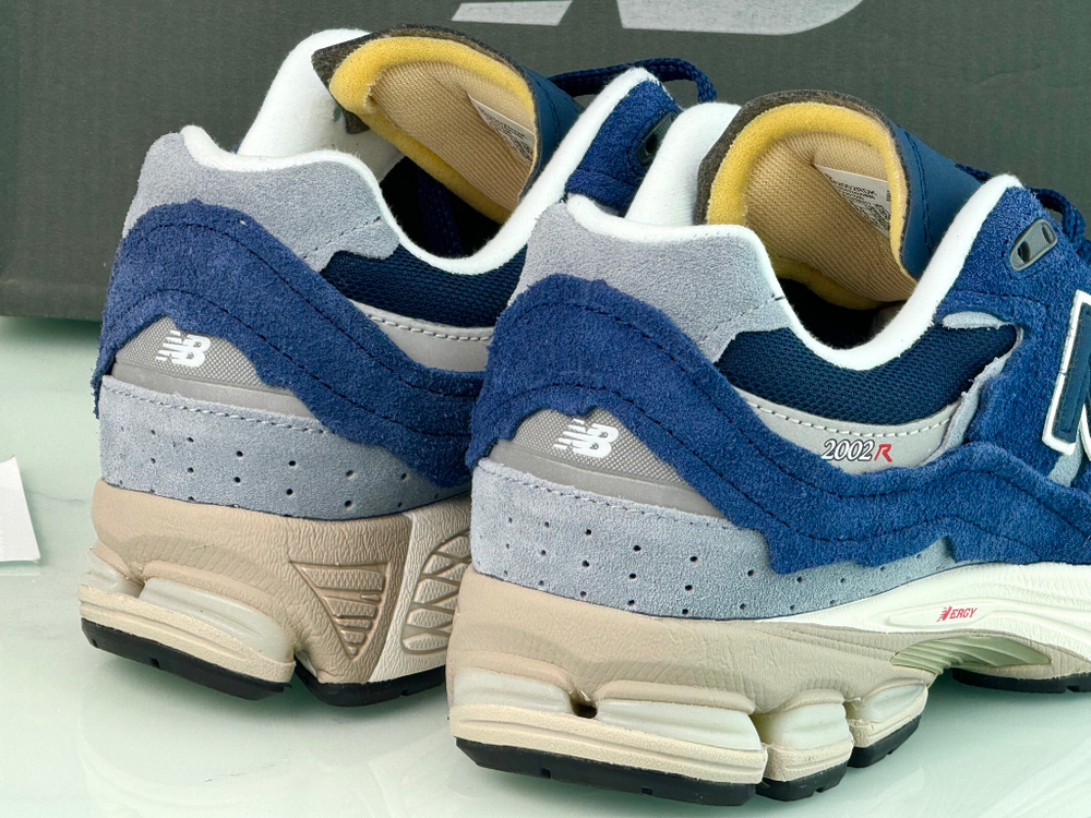 New Balance 2002R Protection Pack - Navy