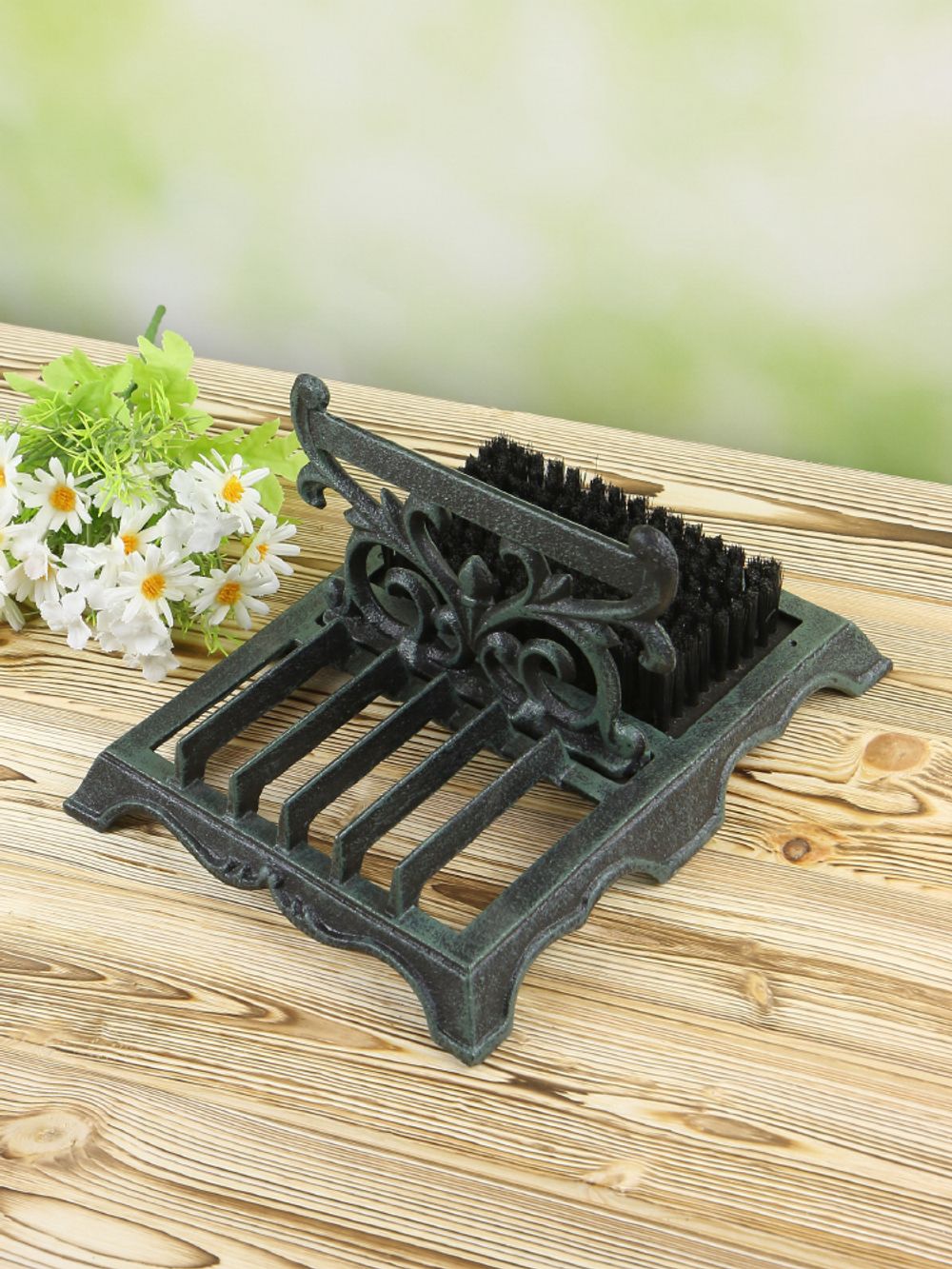 Iron Garden Подставка-скребок с щеткой для обуви