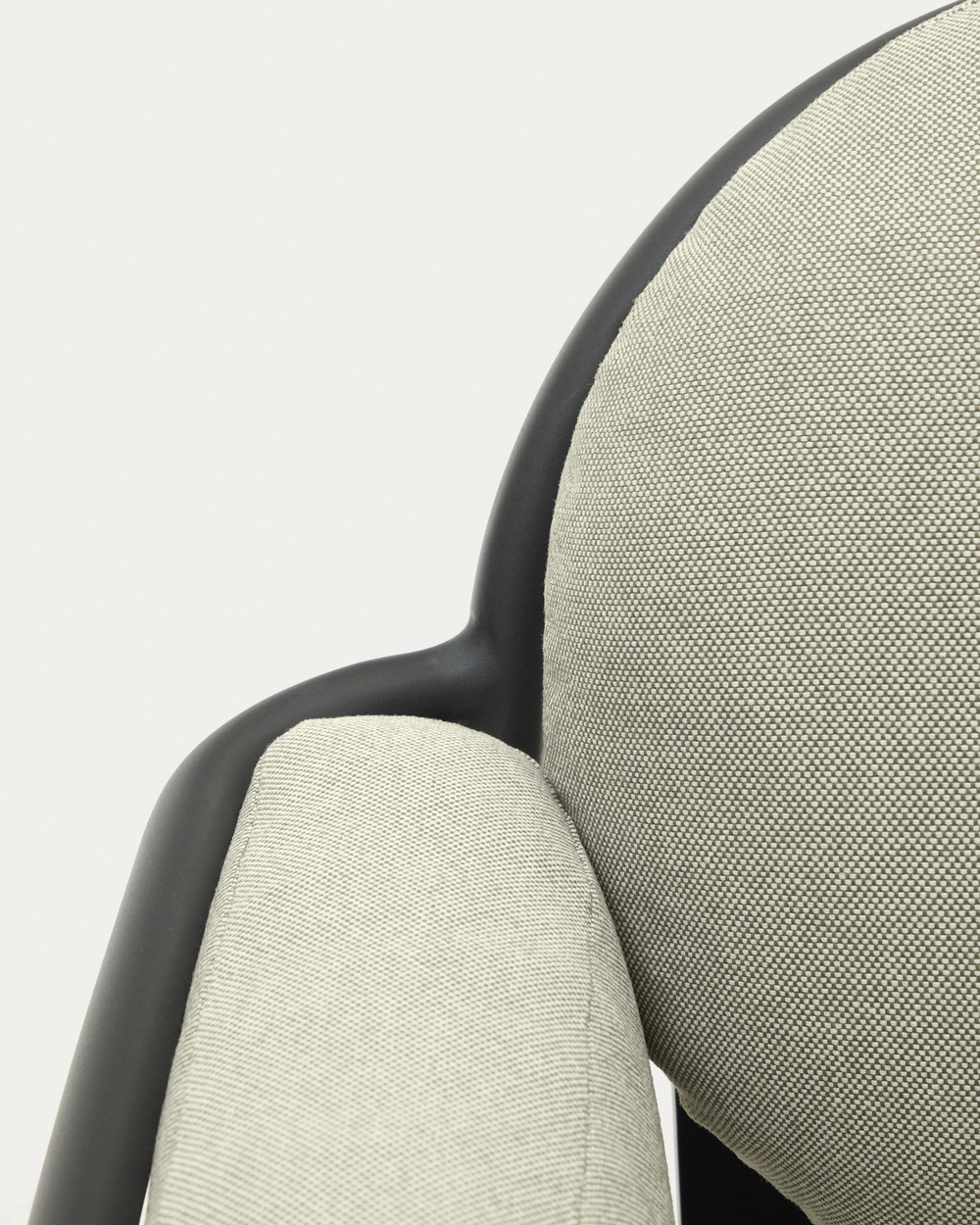 Уличное кресло Joncols с бежевой обивкой и серым алюминием