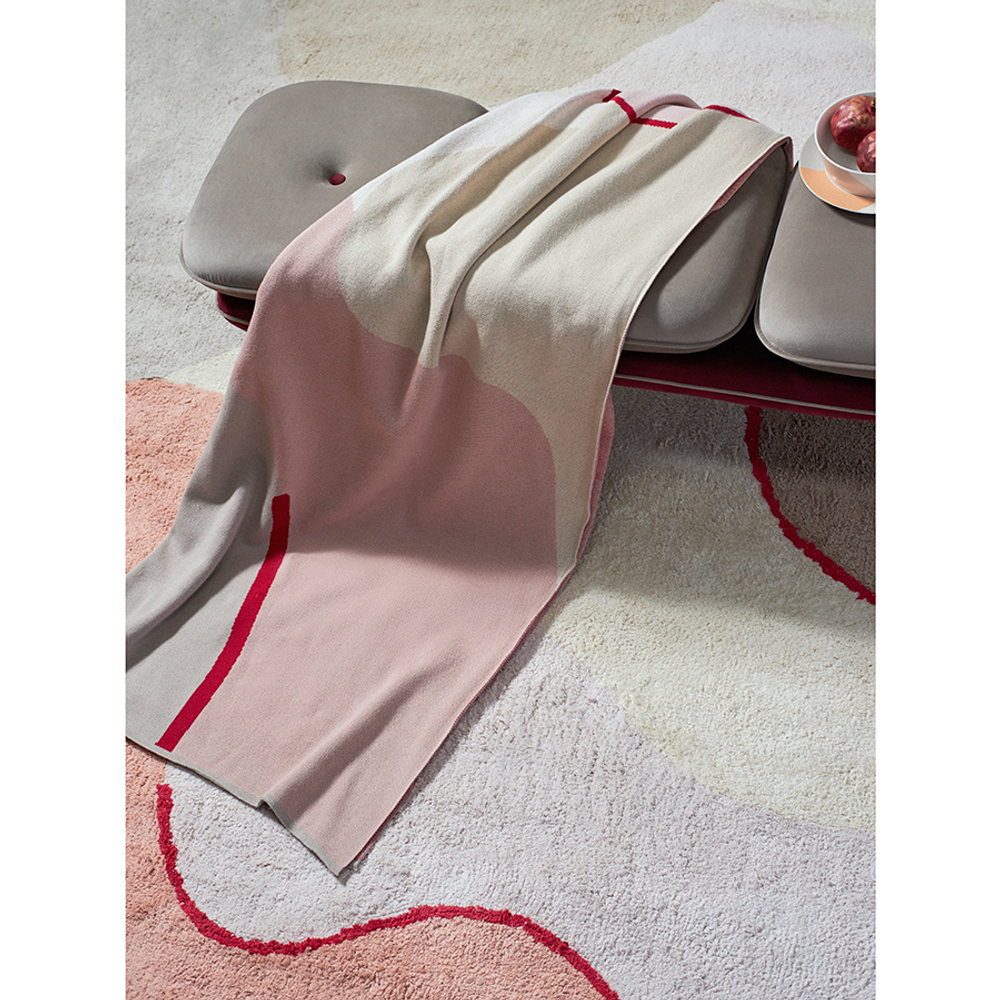 Плед из хлопка с авторским принтом бежевого цвета из коллекции Freak Fruit, 130х180 см