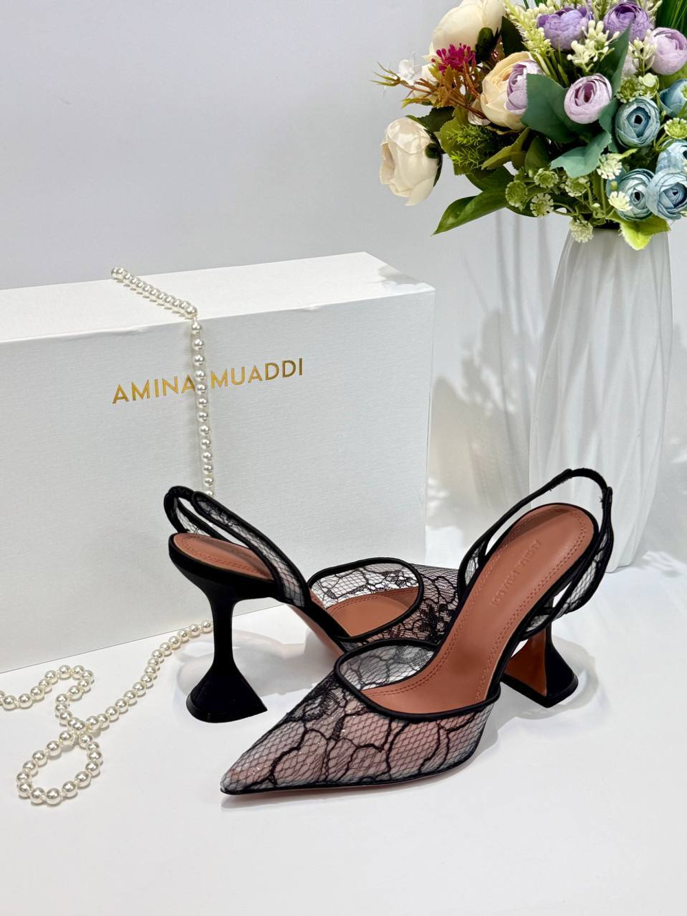 Босоножки Amina Muaddi