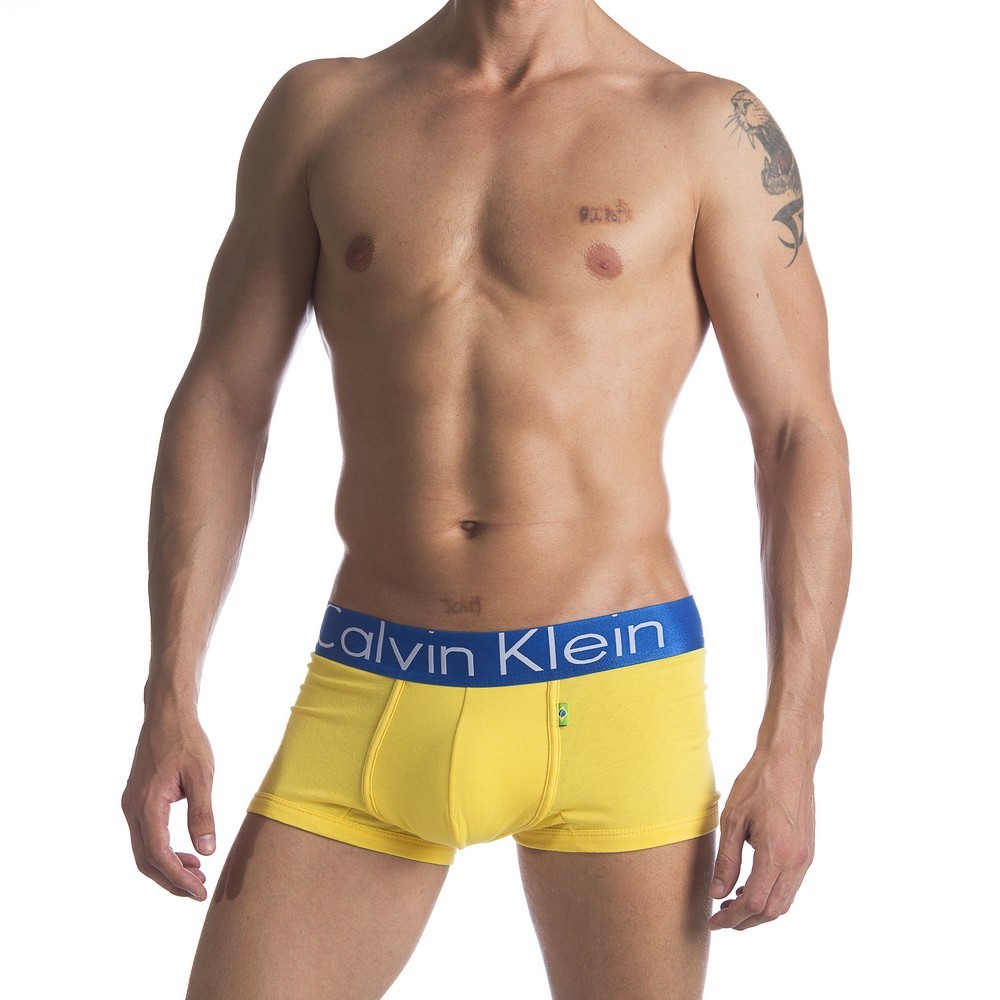 Мужские трусы боксеры желтые Calvin Klein Brazil