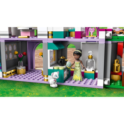 Конструктор LEGO Disney Princess Замок больших приключений 43205