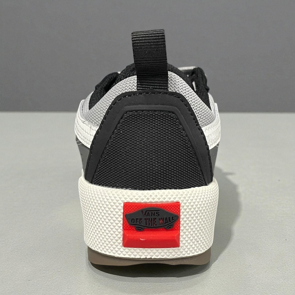 Vans Old Scool MTE-1 Gore-Tex • Black Gray