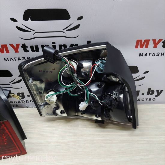 Задние фонари red smoke led для Audi A4 B6