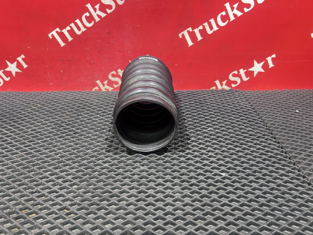 Патрубок интеркулера 2021 г