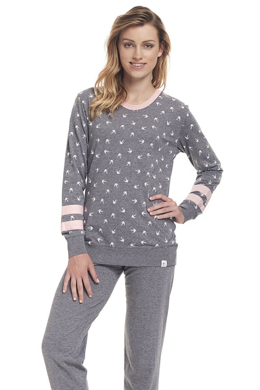Пижама с длинными рукавами и узором в виде ласточек (Размер: M) (Цвет: серый)