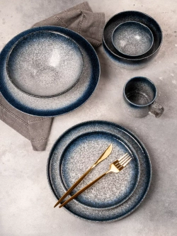 Набор посуды 2 тарелки плоские синие с бортиком 26 см