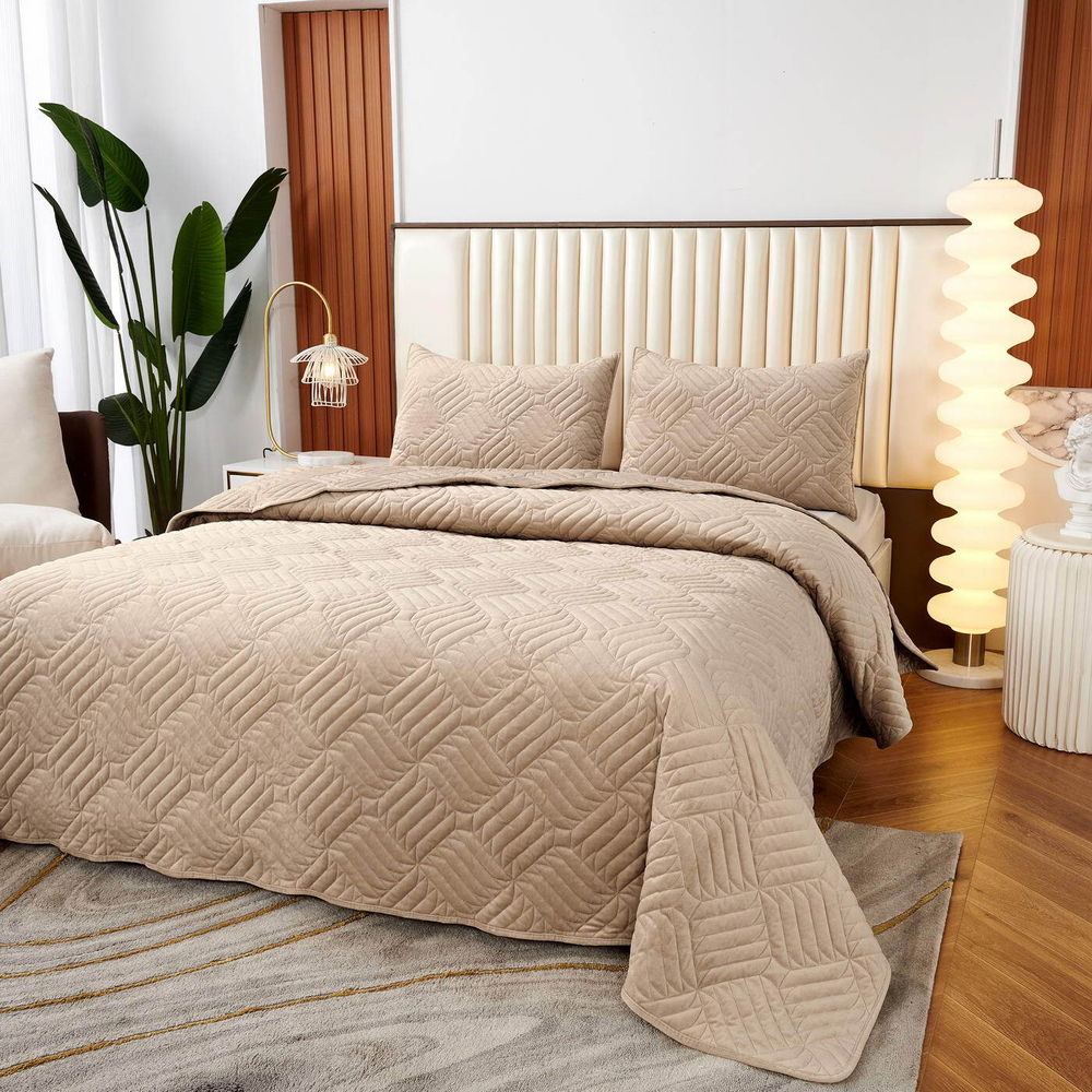 Покрывало 240x260 Sofi De MarkO Армандо светло-бежевое