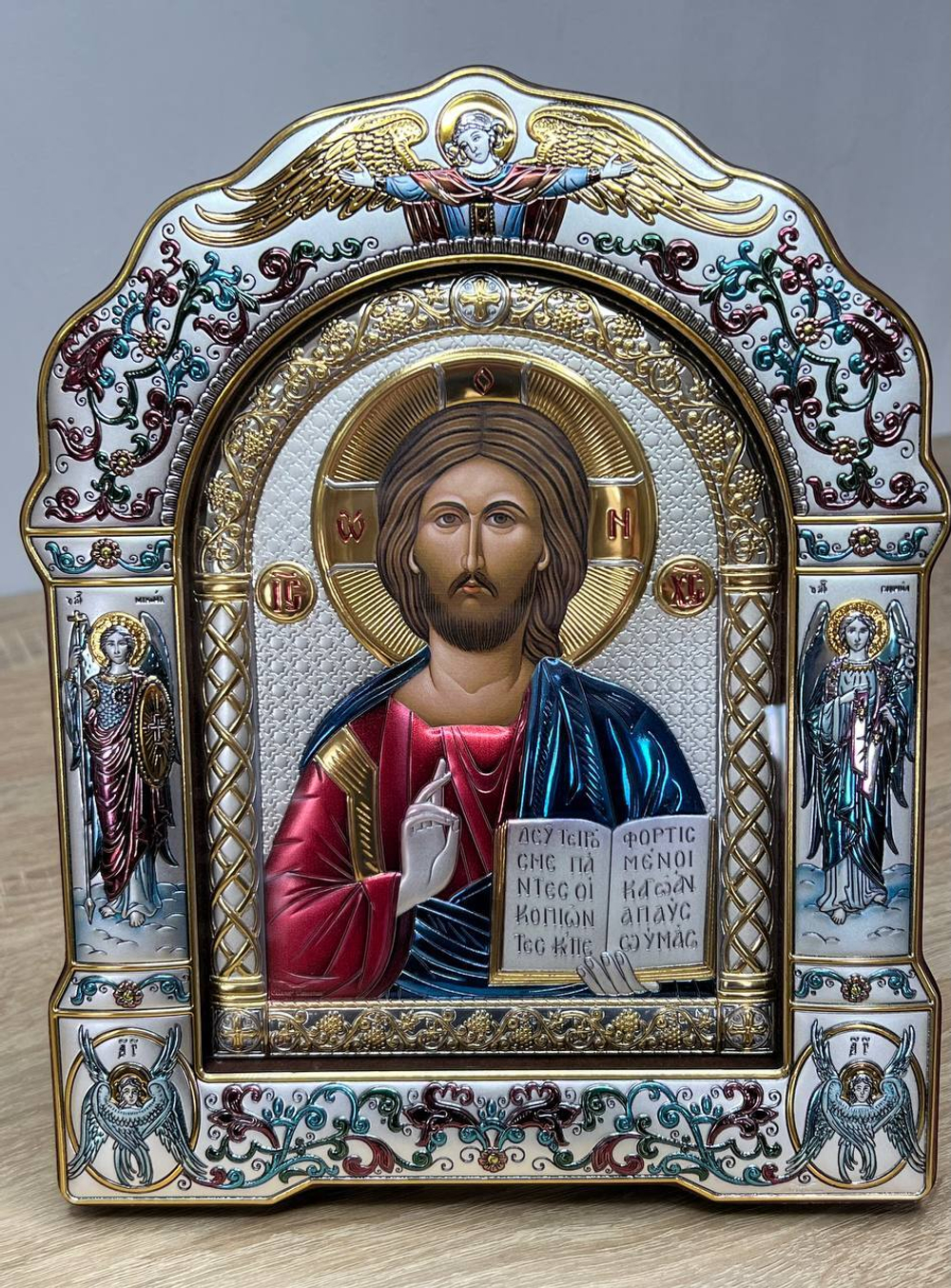 Спаситель, икона арочная с рамкой под стеклом, красное дерево, эмаль 206х270